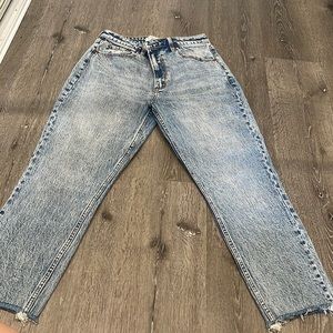 Abercrombie and Fitch Curve Love Mom Jeans 28/S